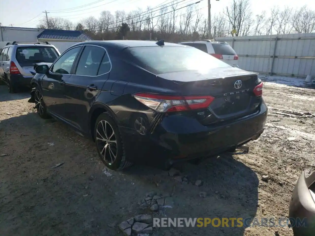 3 Photograph of a damaged car 4T1B11HK3KU740456 TOYOTA CAMRY 2019