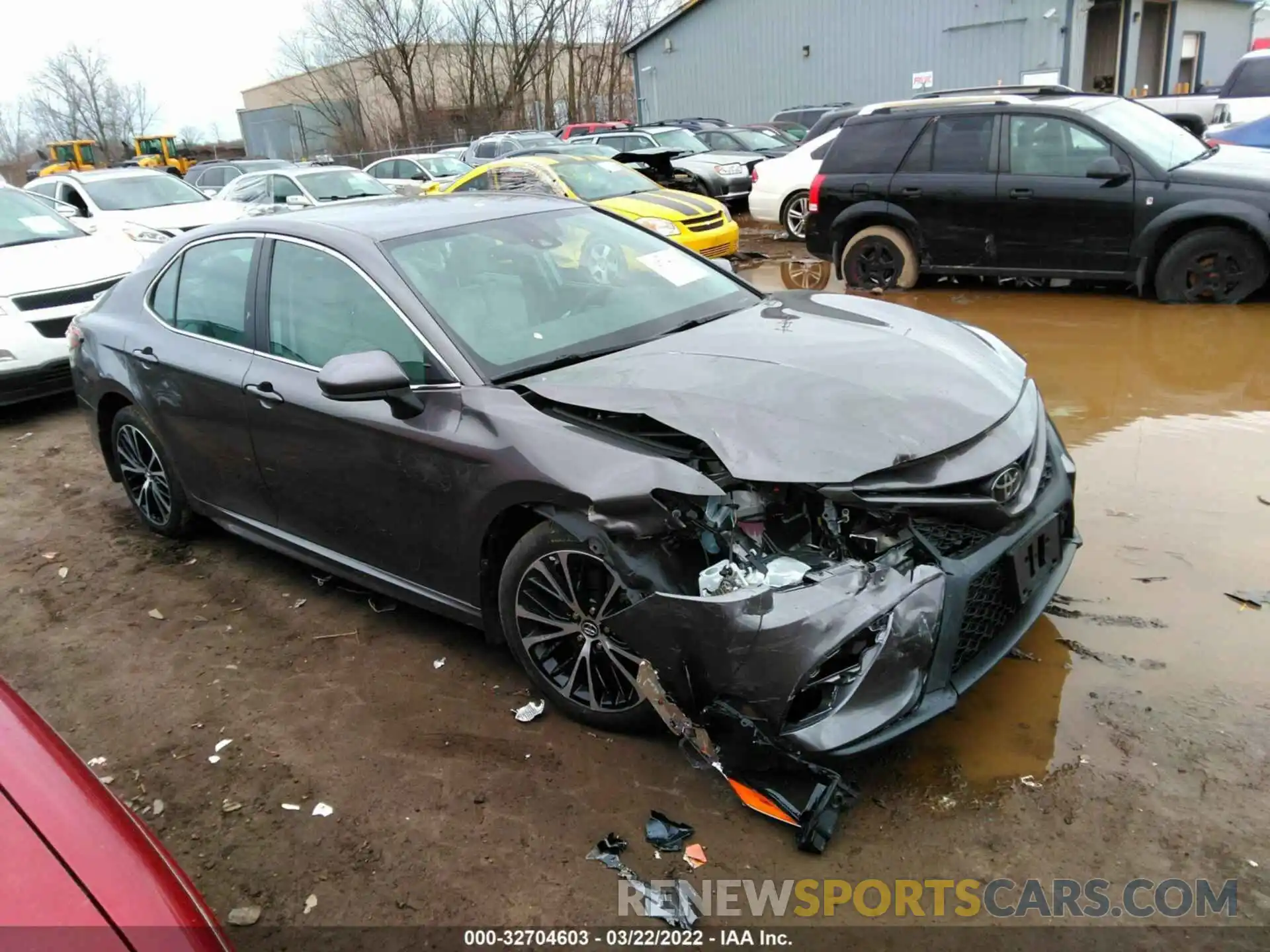 1 Photograph of a damaged car 4T1B11HK3KU741395 TOYOTA CAMRY 2019