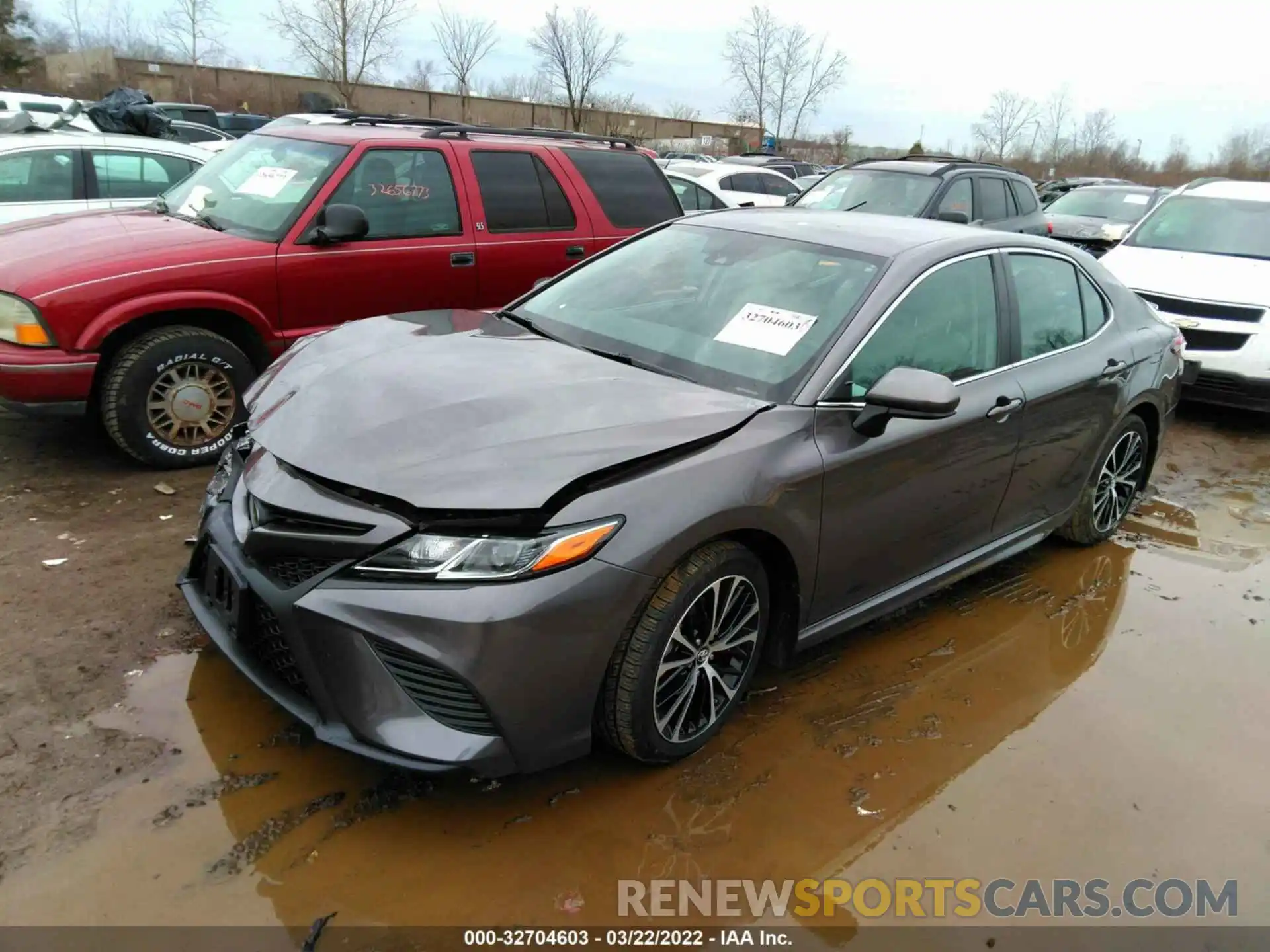 2 Photograph of a damaged car 4T1B11HK3KU741395 TOYOTA CAMRY 2019