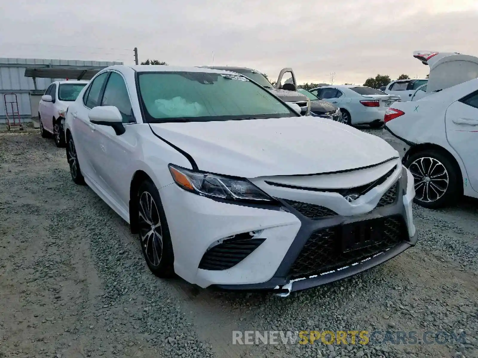 1 Photograph of a damaged car 4T1B11HK3KU742935 TOYOTA CAMRY 2019