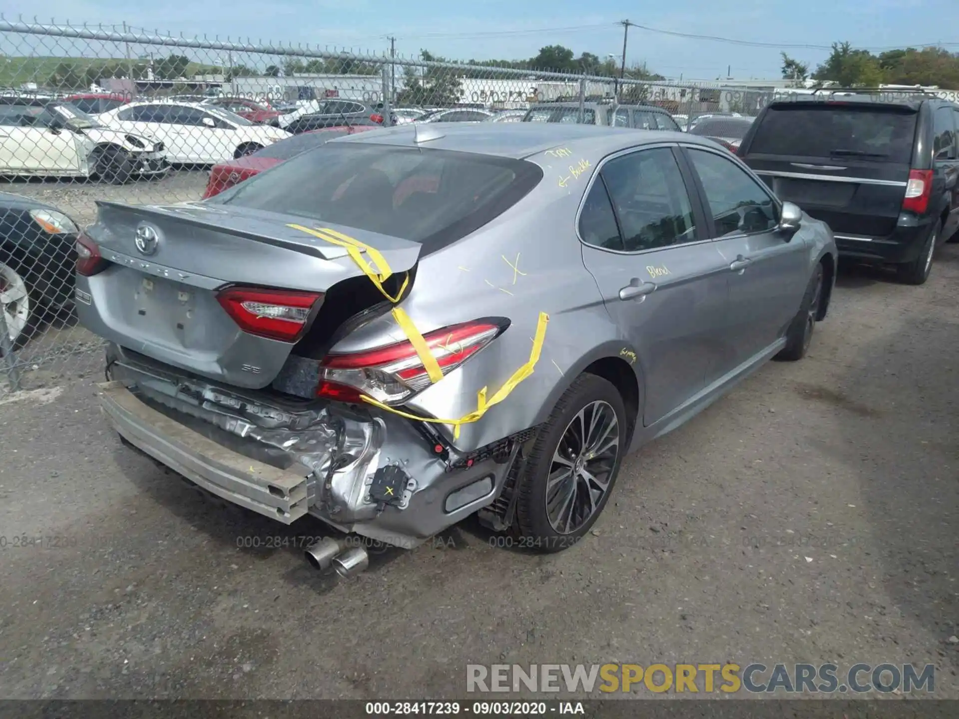 4 Photograph of a damaged car 4T1B11HK3KU744748 TOYOTA CAMRY 2019