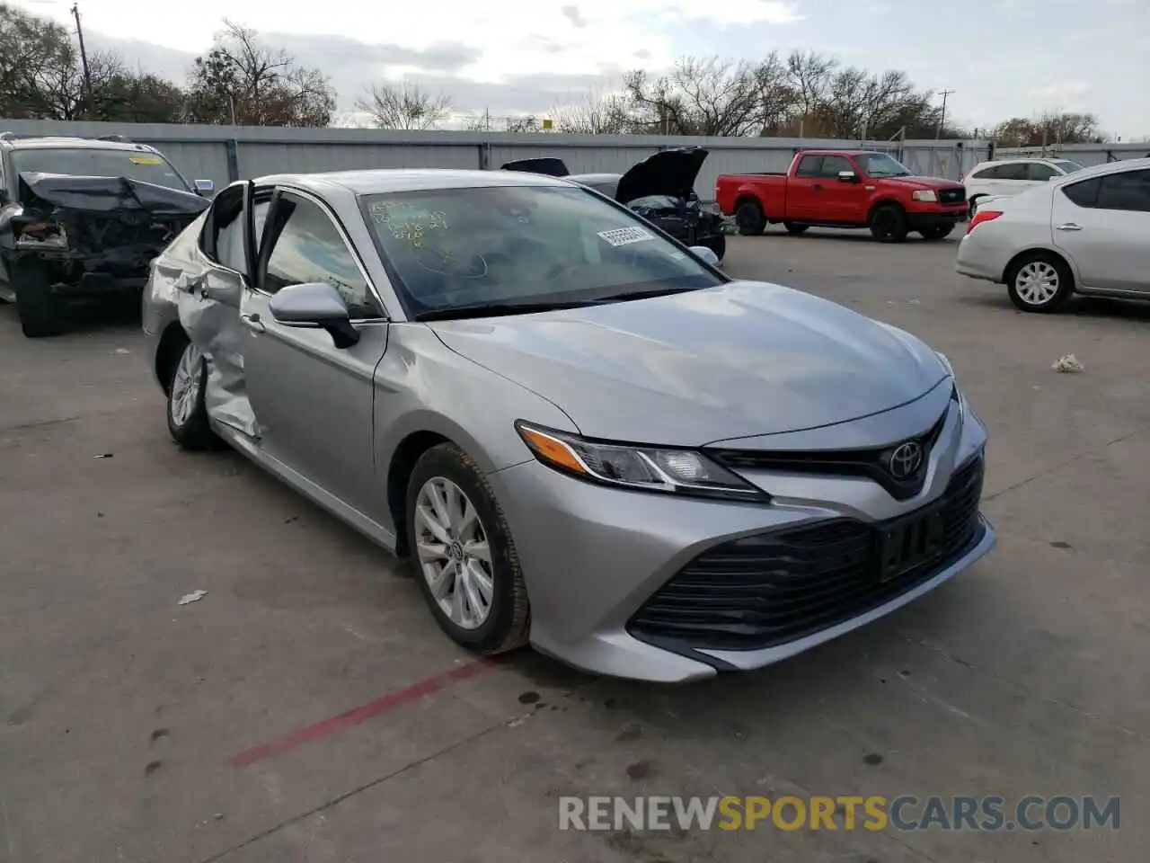 1 Photograph of a damaged car 4T1B11HK3KU747522 TOYOTA CAMRY 2019