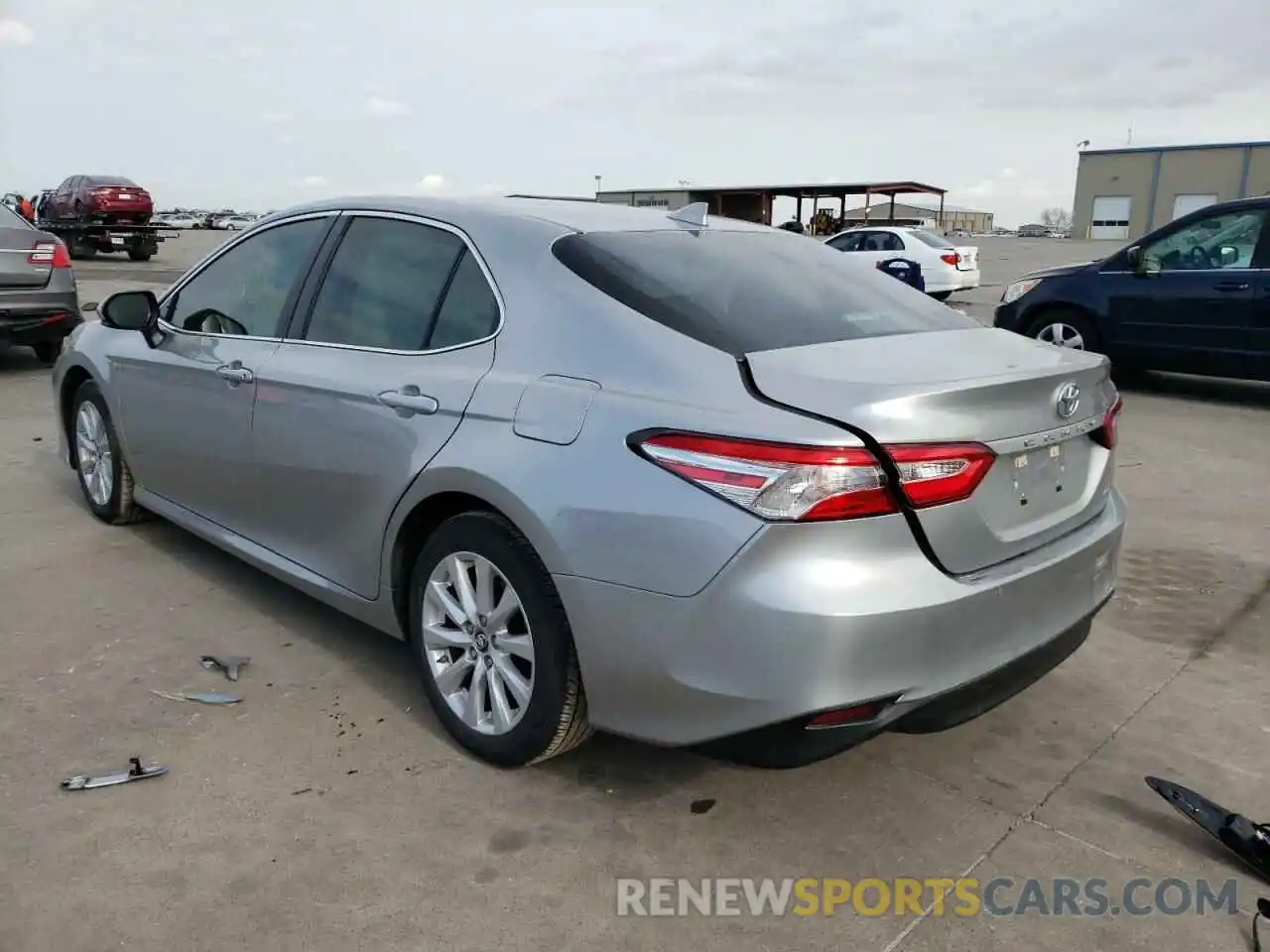 3 Photograph of a damaged car 4T1B11HK3KU747522 TOYOTA CAMRY 2019