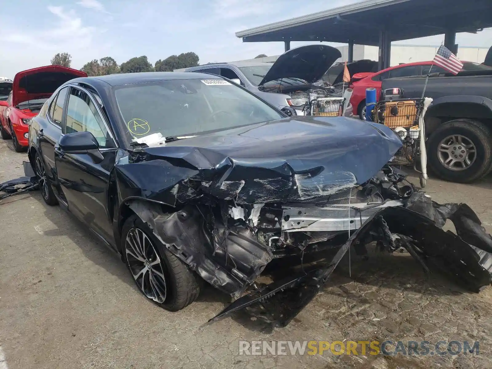 1 Photograph of a damaged car 4T1B11HK3KU752591 TOYOTA CAMRY 2019