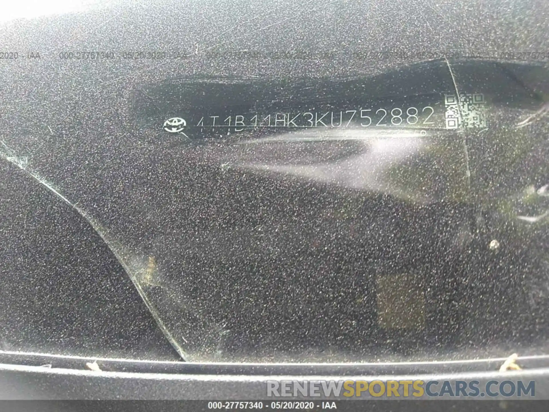 9 Photograph of a damaged car 4T1B11HK3KU752882 TOYOTA CAMRY 2019