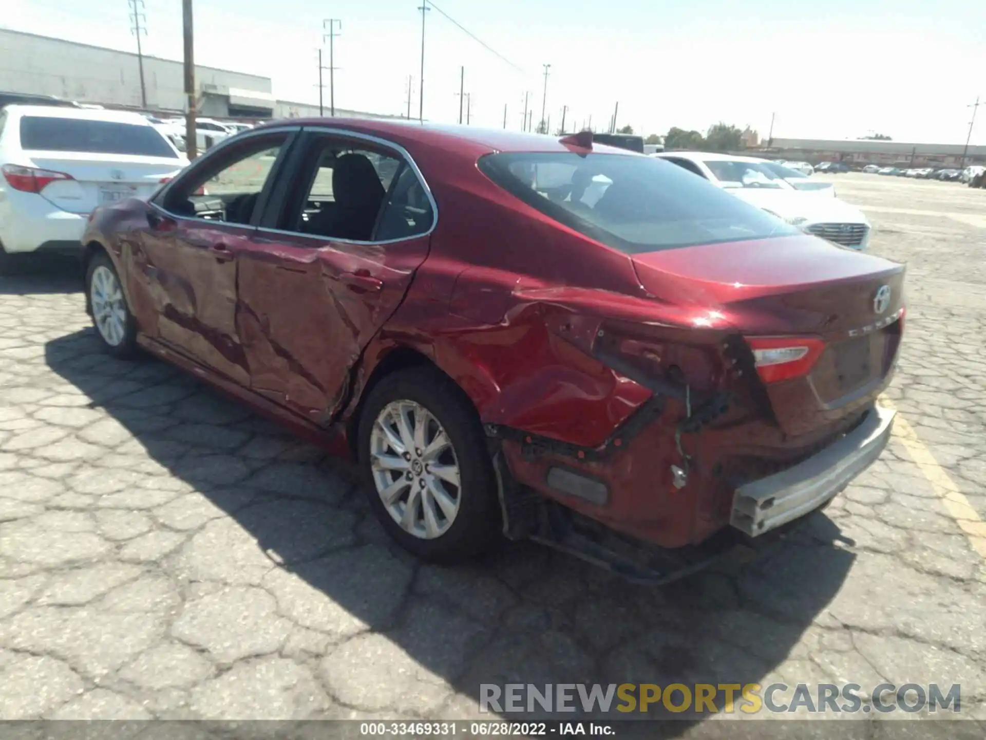 3 Photograph of a damaged car 4T1B11HK3KU753868 TOYOTA CAMRY 2019