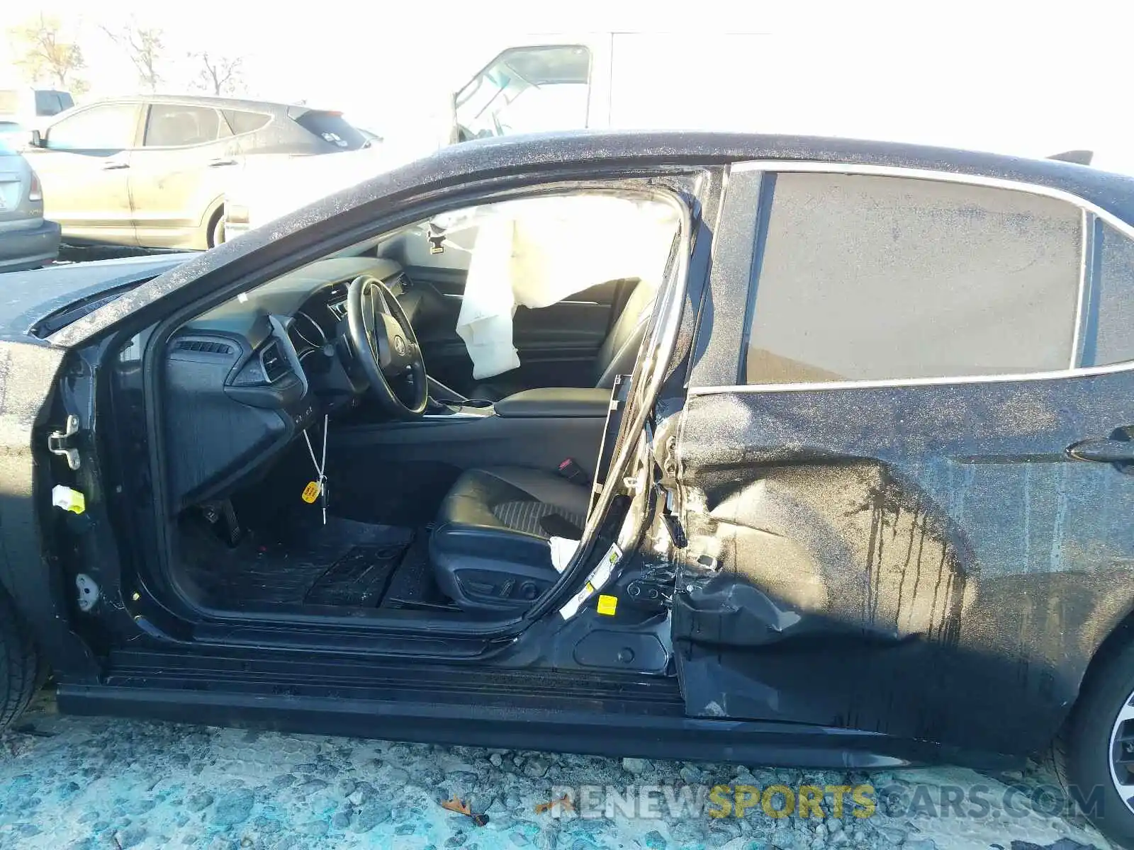 9 Photograph of a damaged car 4T1B11HK3KU755152 TOYOTA CAMRY 2019