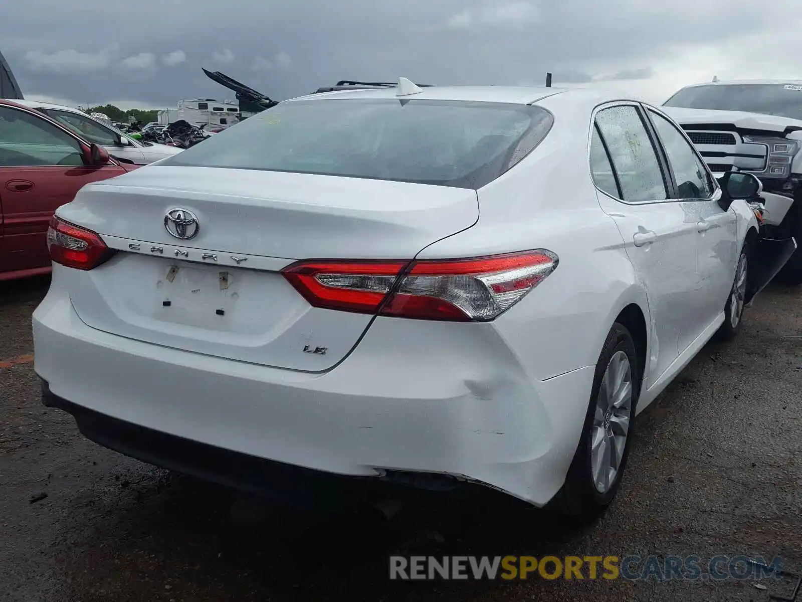 4 Photograph of a damaged car 4T1B11HK3KU755281 TOYOTA CAMRY 2019