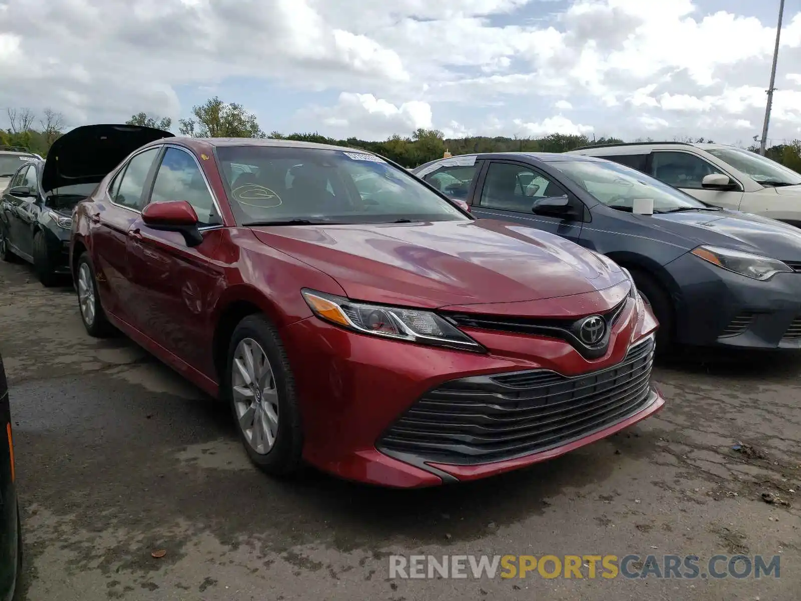 1 Photograph of a damaged car 4T1B11HK3KU756818 TOYOTA CAMRY 2019