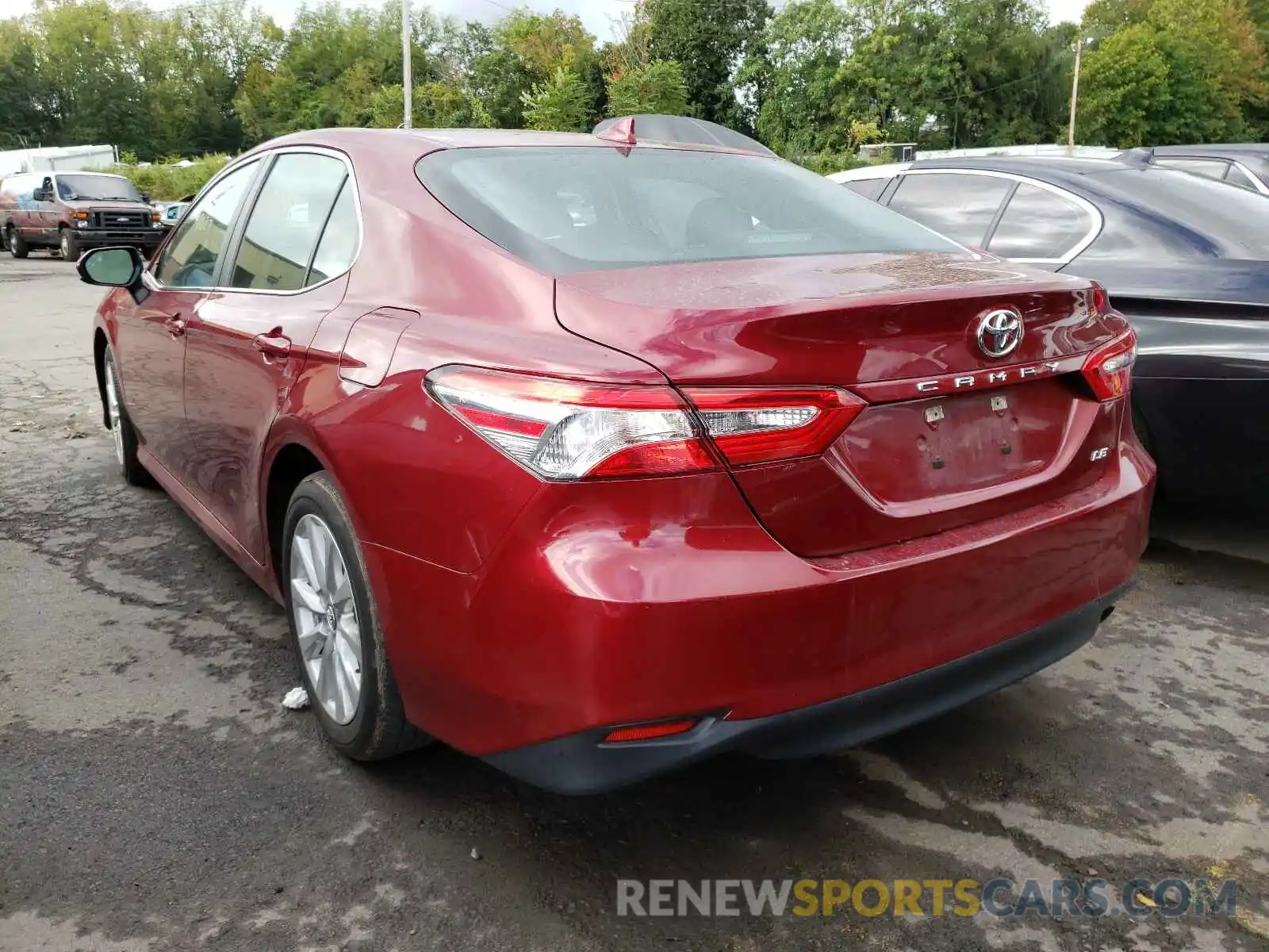 3 Photograph of a damaged car 4T1B11HK3KU756818 TOYOTA CAMRY 2019