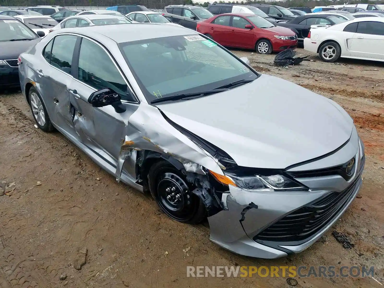 1 Photograph of a damaged car 4T1B11HK3KU759539 TOYOTA CAMRY 2019