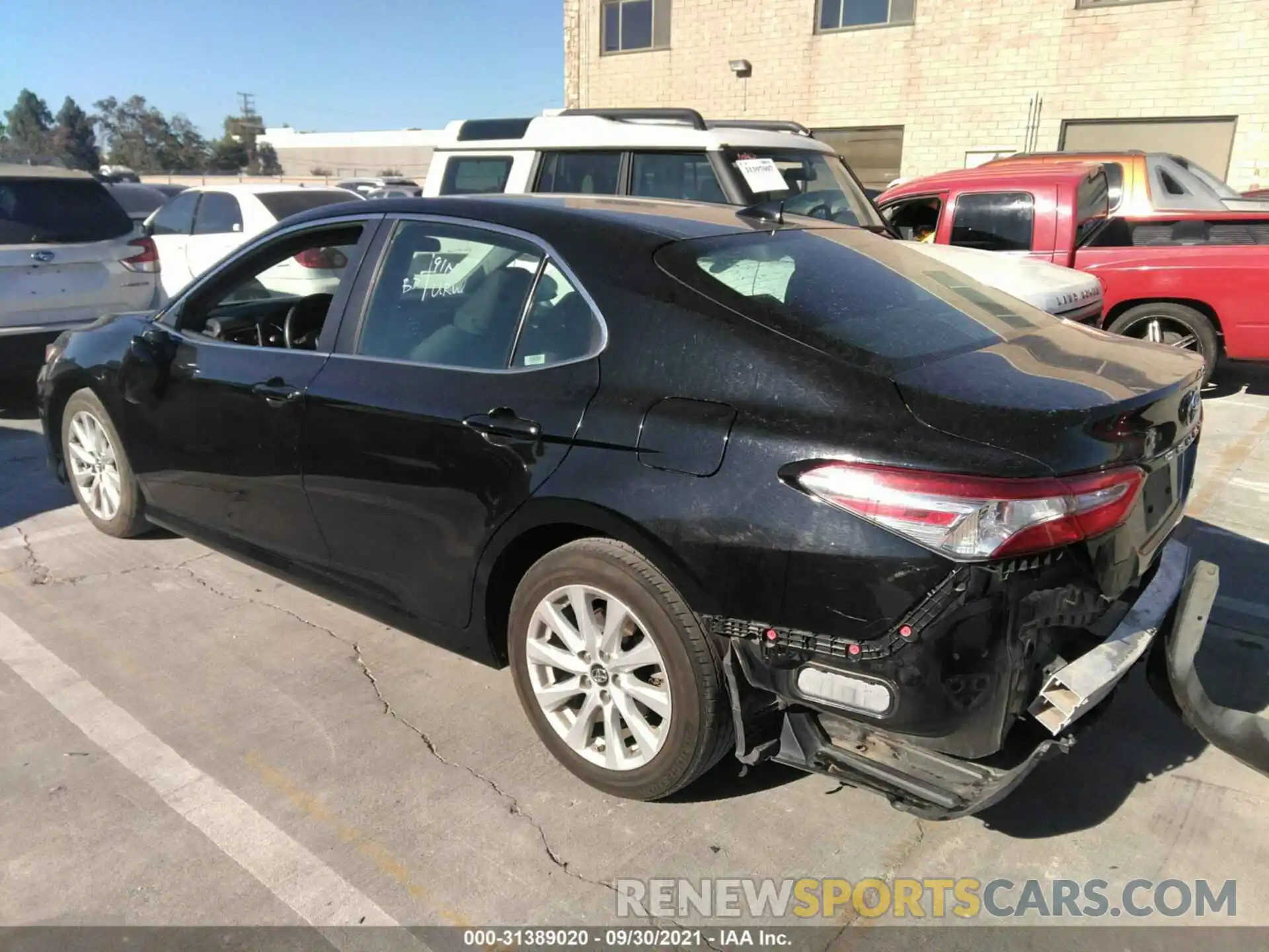 3 Photograph of a damaged car 4T1B11HK3KU760206 TOYOTA CAMRY 2019