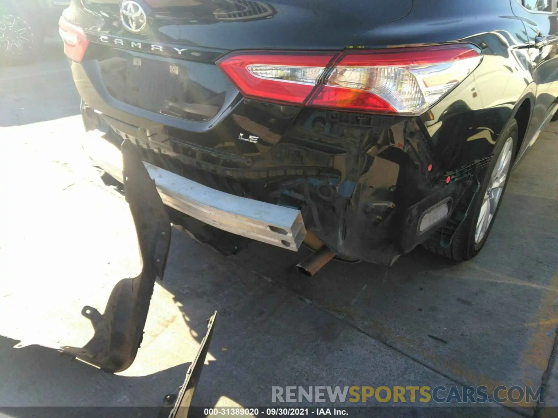 6 Photograph of a damaged car 4T1B11HK3KU760206 TOYOTA CAMRY 2019