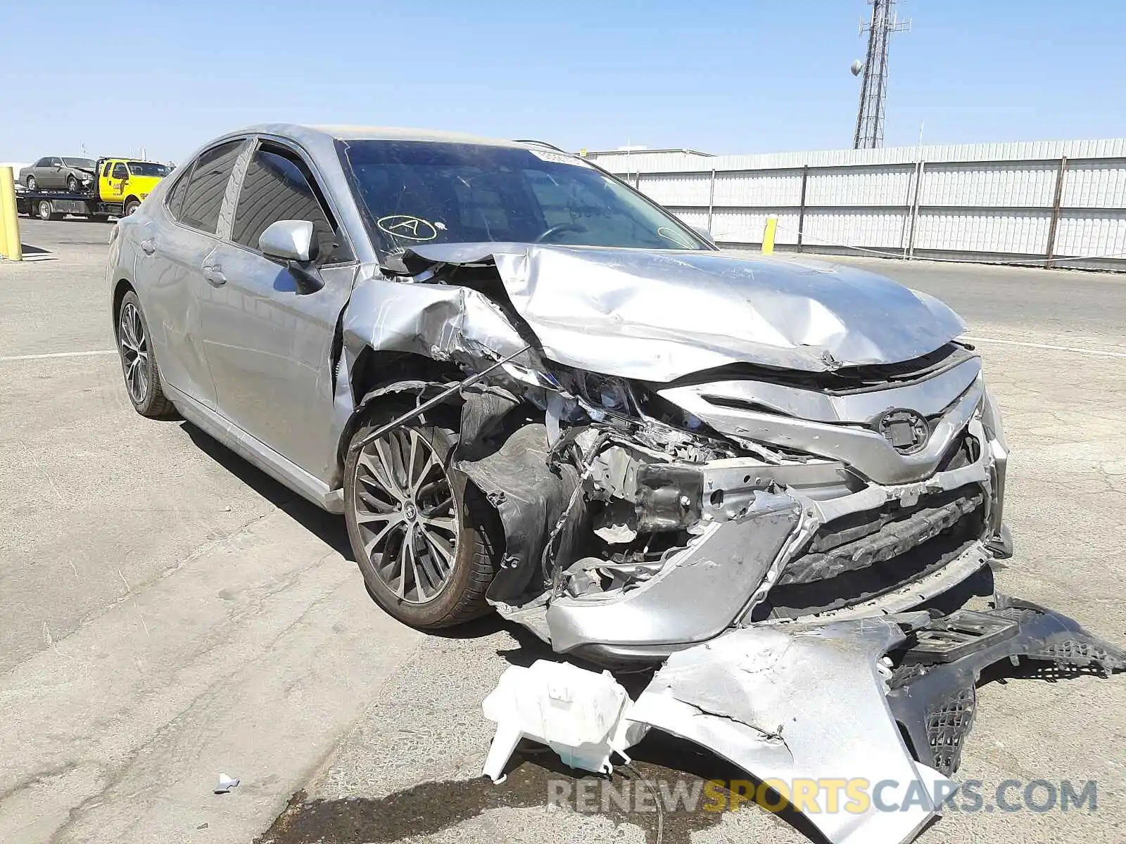 1 Photograph of a damaged car 4T1B11HK3KU760738 TOYOTA CAMRY 2019