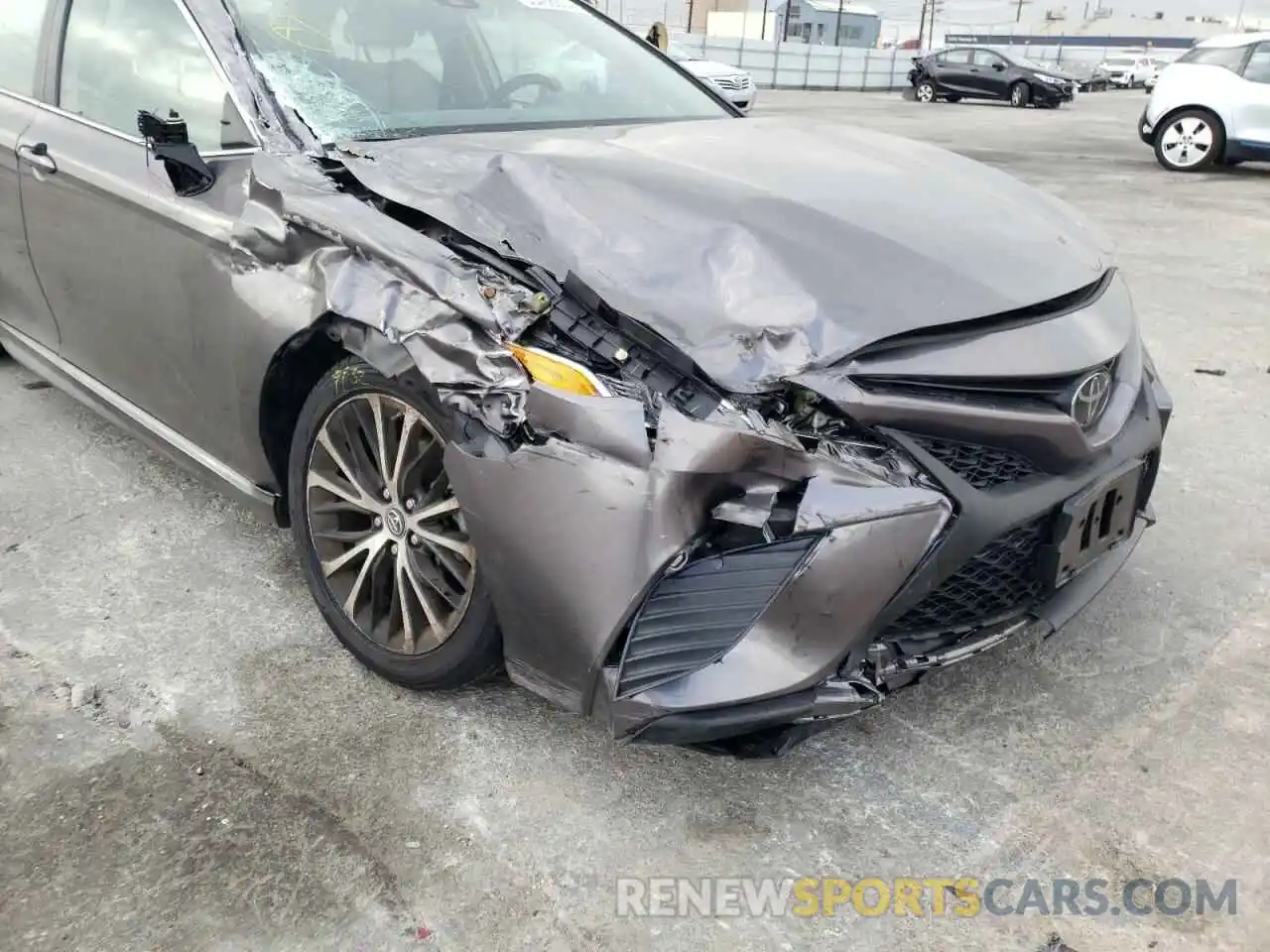 9 Photograph of a damaged car 4T1B11HK3KU761758 TOYOTA CAMRY 2019