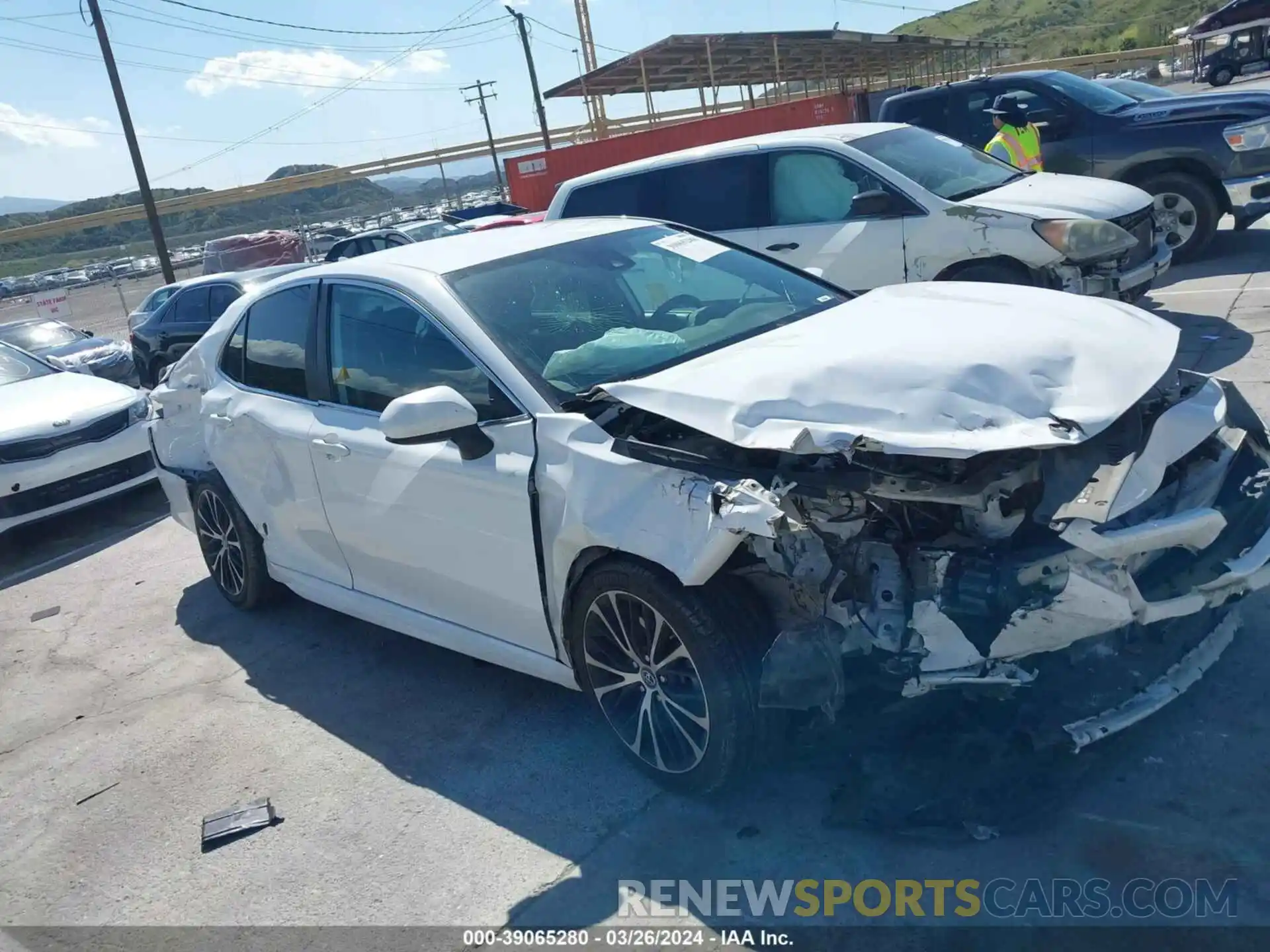 1 Photograph of a damaged car 4T1B11HK3KU761789 TOYOTA CAMRY 2019