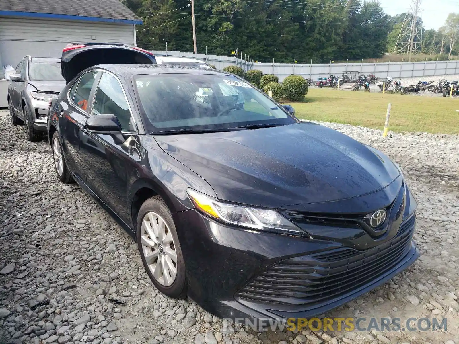 1 Photograph of a damaged car 4T1B11HK3KU768404 TOYOTA CAMRY 2019