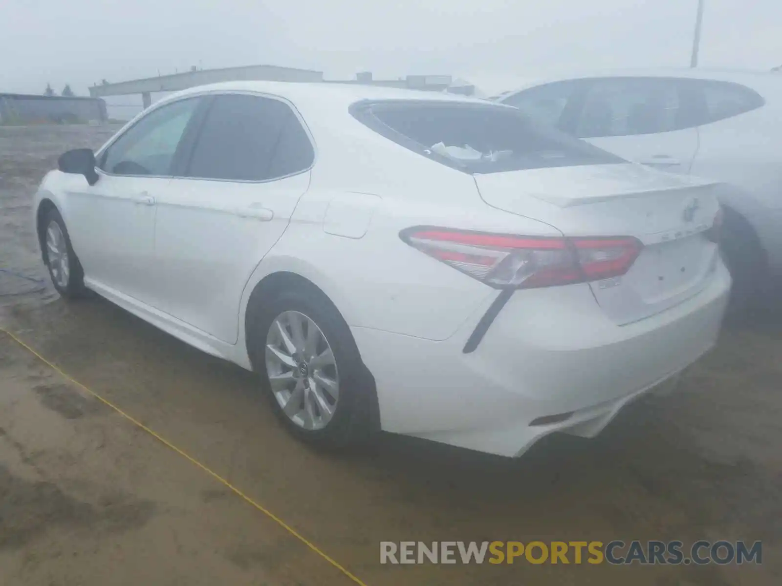 3 Photograph of a damaged car 4T1B11HK3KU768645 TOYOTA CAMRY 2019