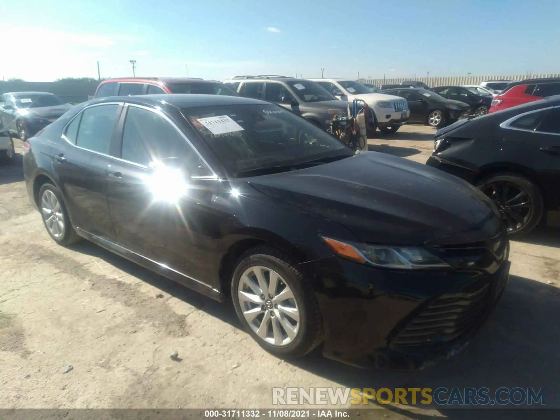 1 Photograph of a damaged car 4T1B11HK3KU769665 TOYOTA CAMRY 2019