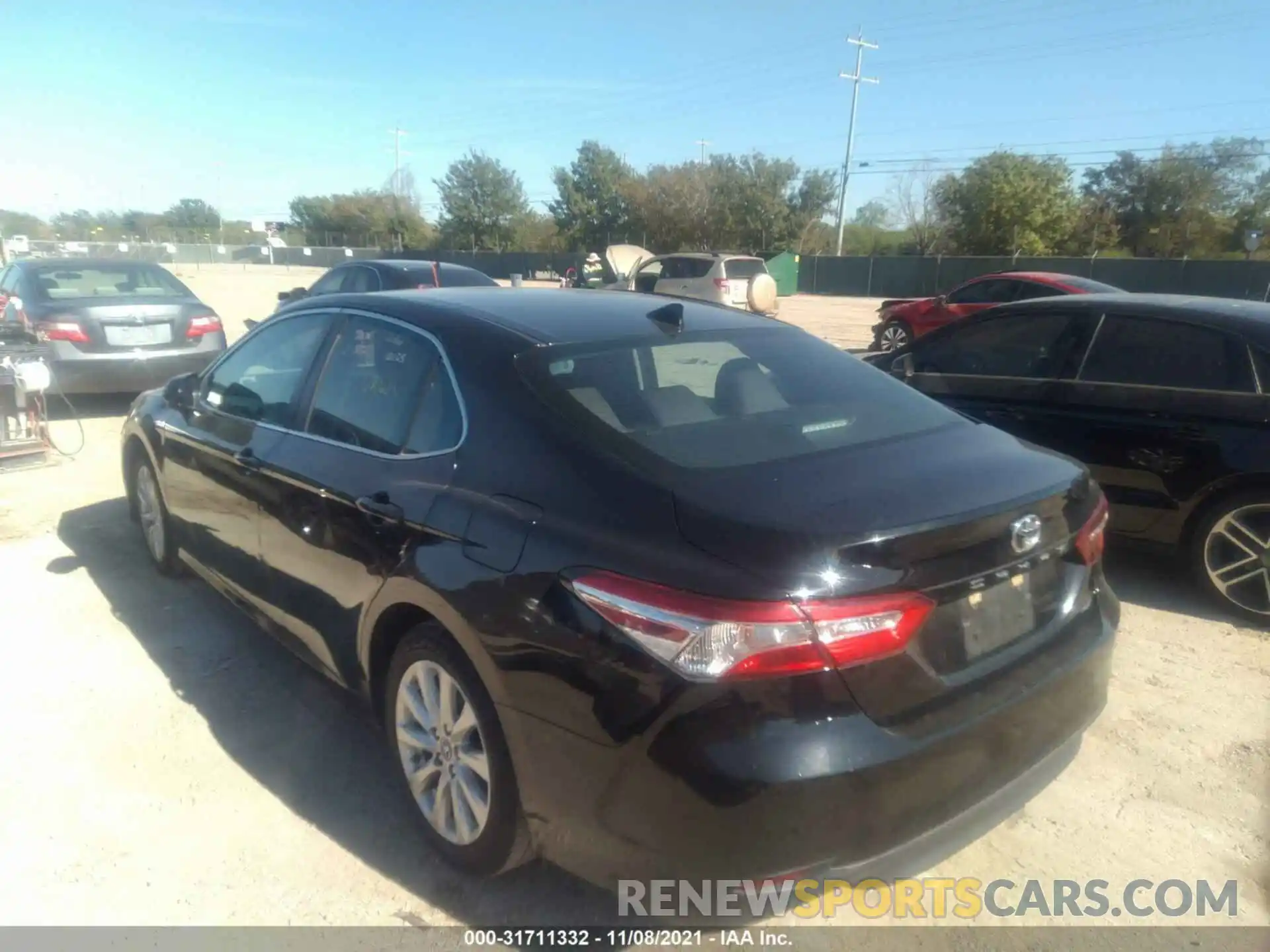 3 Photograph of a damaged car 4T1B11HK3KU769665 TOYOTA CAMRY 2019