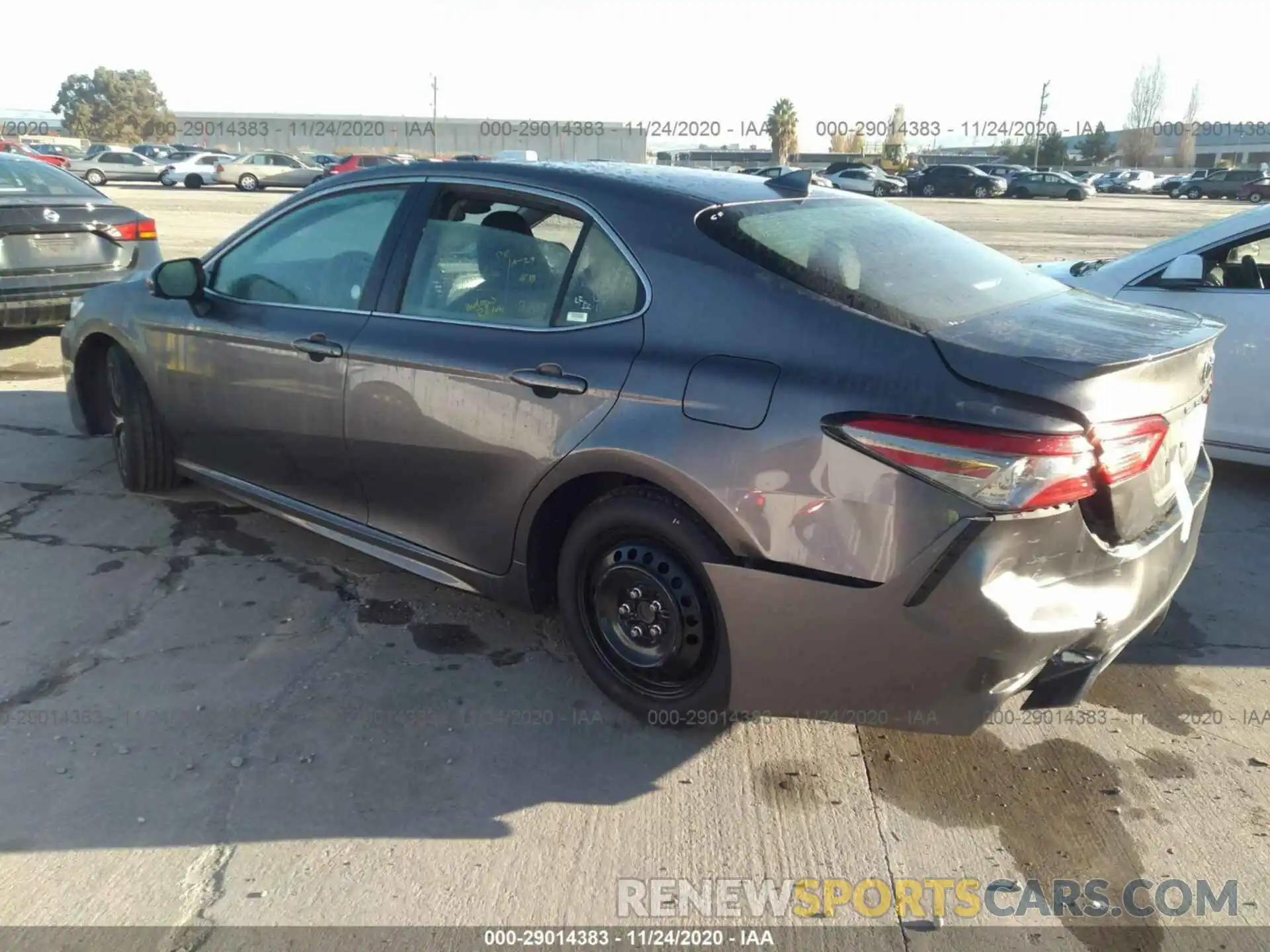 3 Photograph of a damaged car 4T1B11HK3KU770878 TOYOTA CAMRY 2019