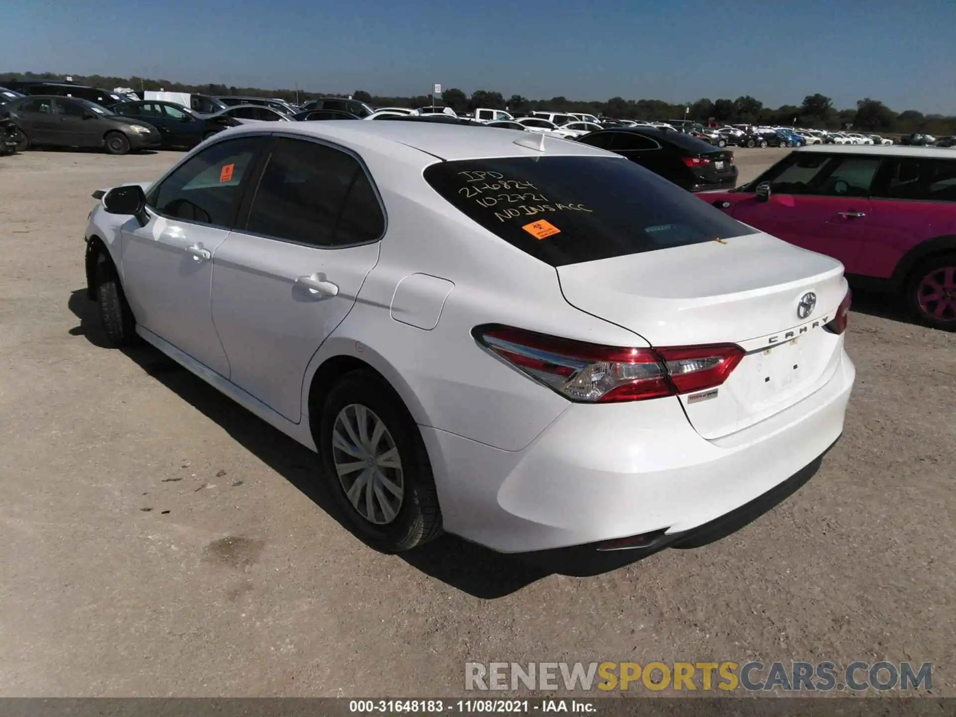 3 Photograph of a damaged car 4T1B11HK3KU770928 TOYOTA CAMRY 2019