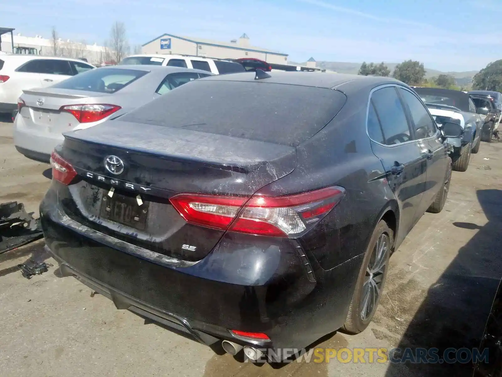 4 Photograph of a damaged car 4T1B11HK3KU772372 TOYOTA CAMRY 2019