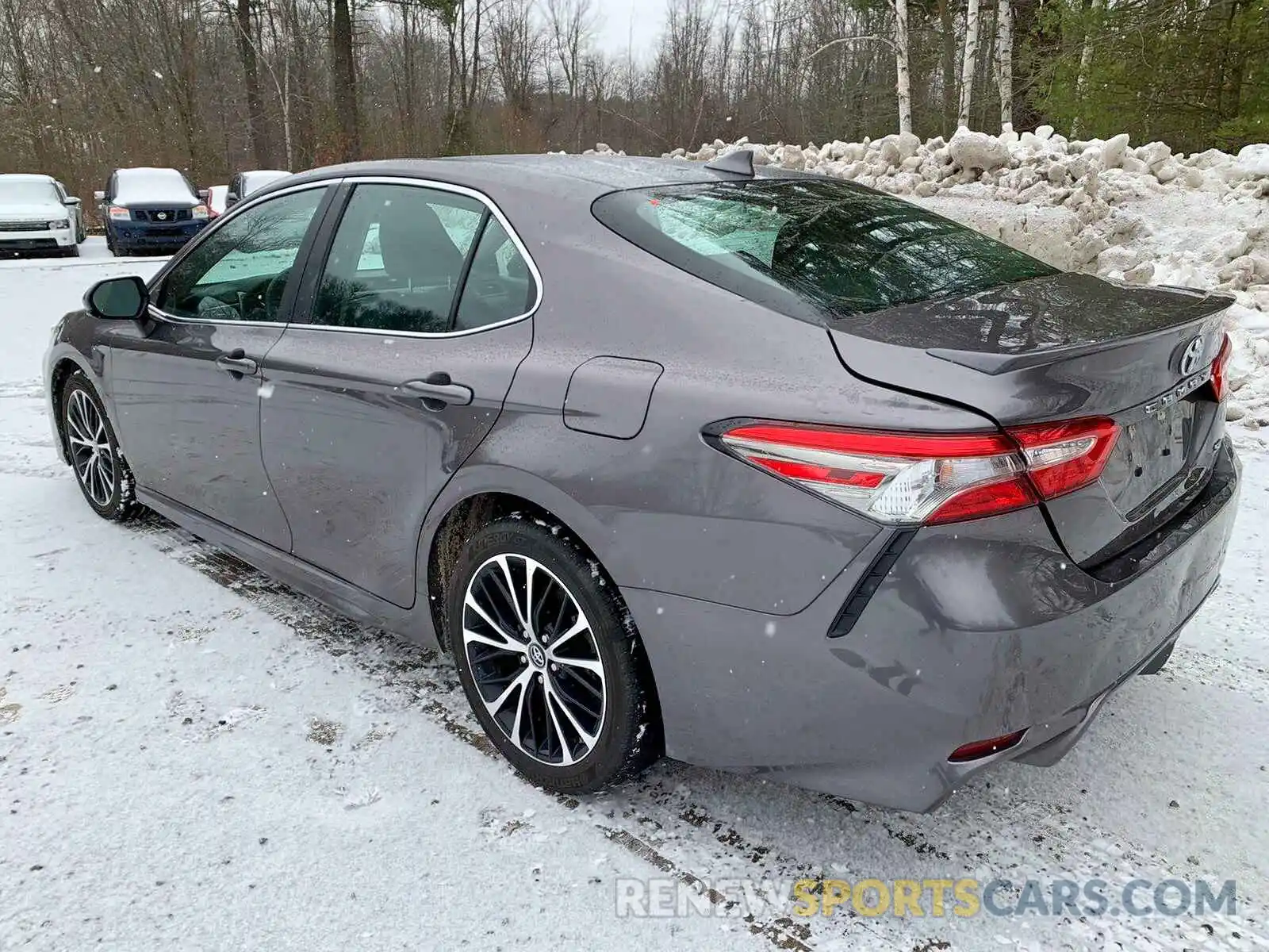 6 Photograph of a damaged car 4T1B11HK3KU773019 TOYOTA CAMRY 2019