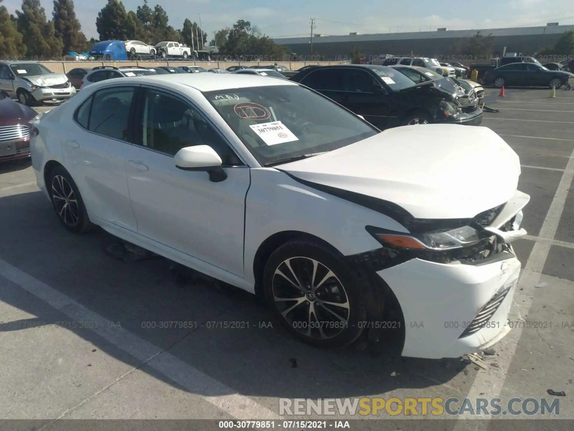 1 Photograph of a damaged car 4T1B11HK3KU773585 TOYOTA CAMRY 2019