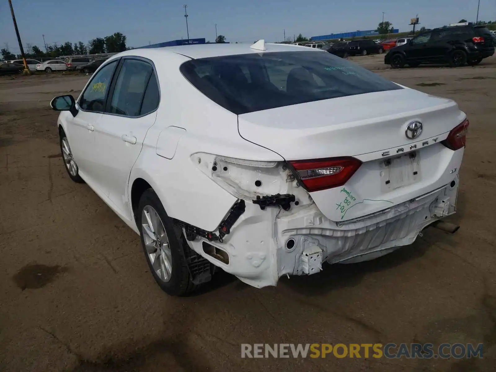 3 Photograph of a damaged car 4T1B11HK3KU773781 TOYOTA CAMRY 2019