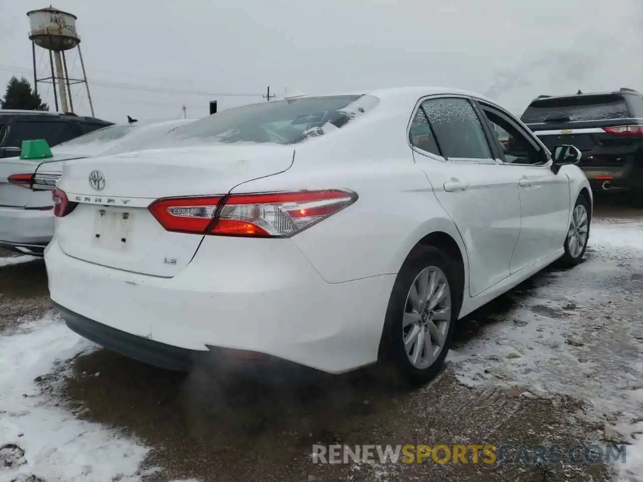 4 Photograph of a damaged car 4T1B11HK3KU774235 TOYOTA CAMRY 2019