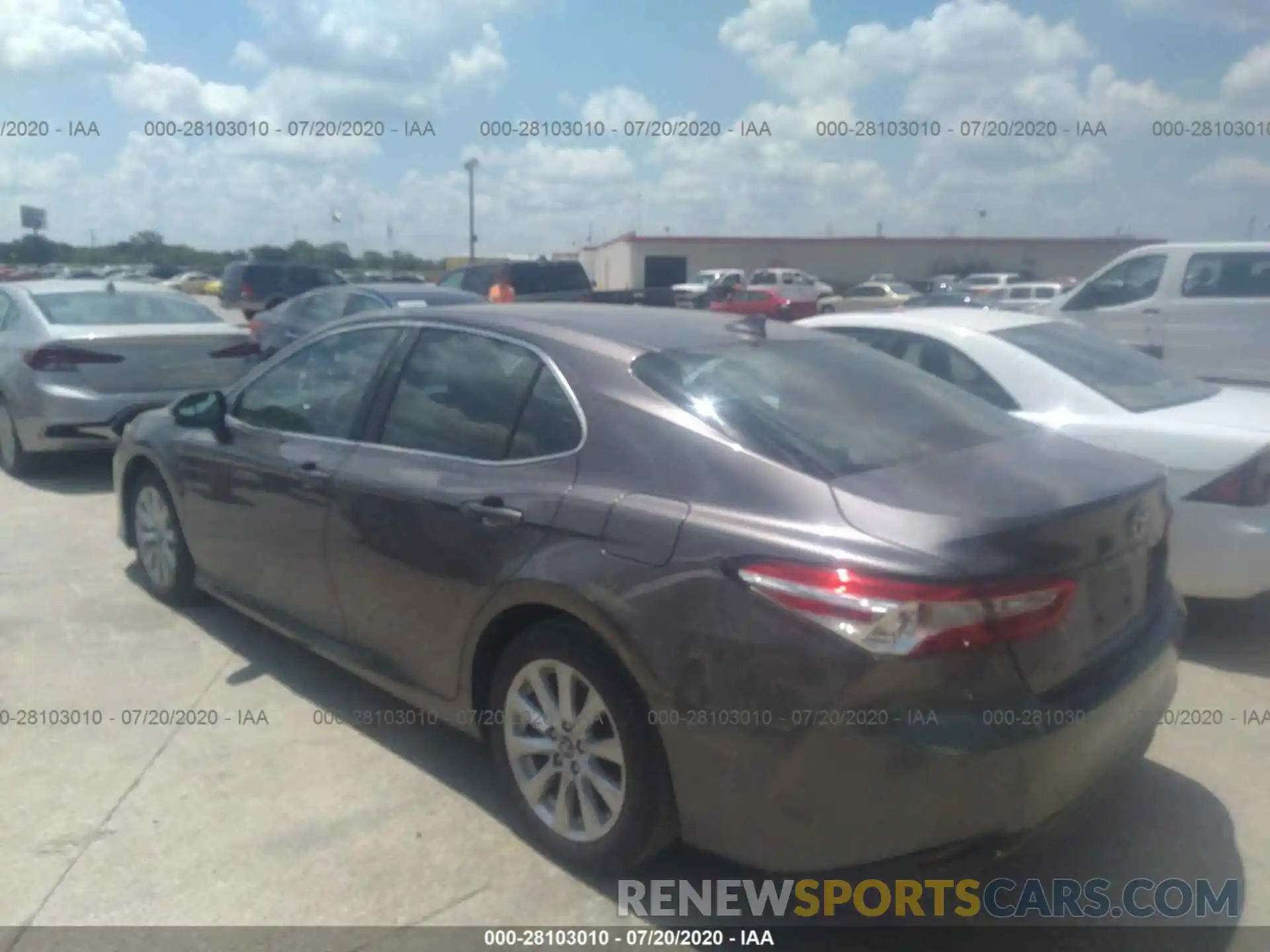 3 Photograph of a damaged car 4T1B11HK3KU775286 TOYOTA CAMRY 2019