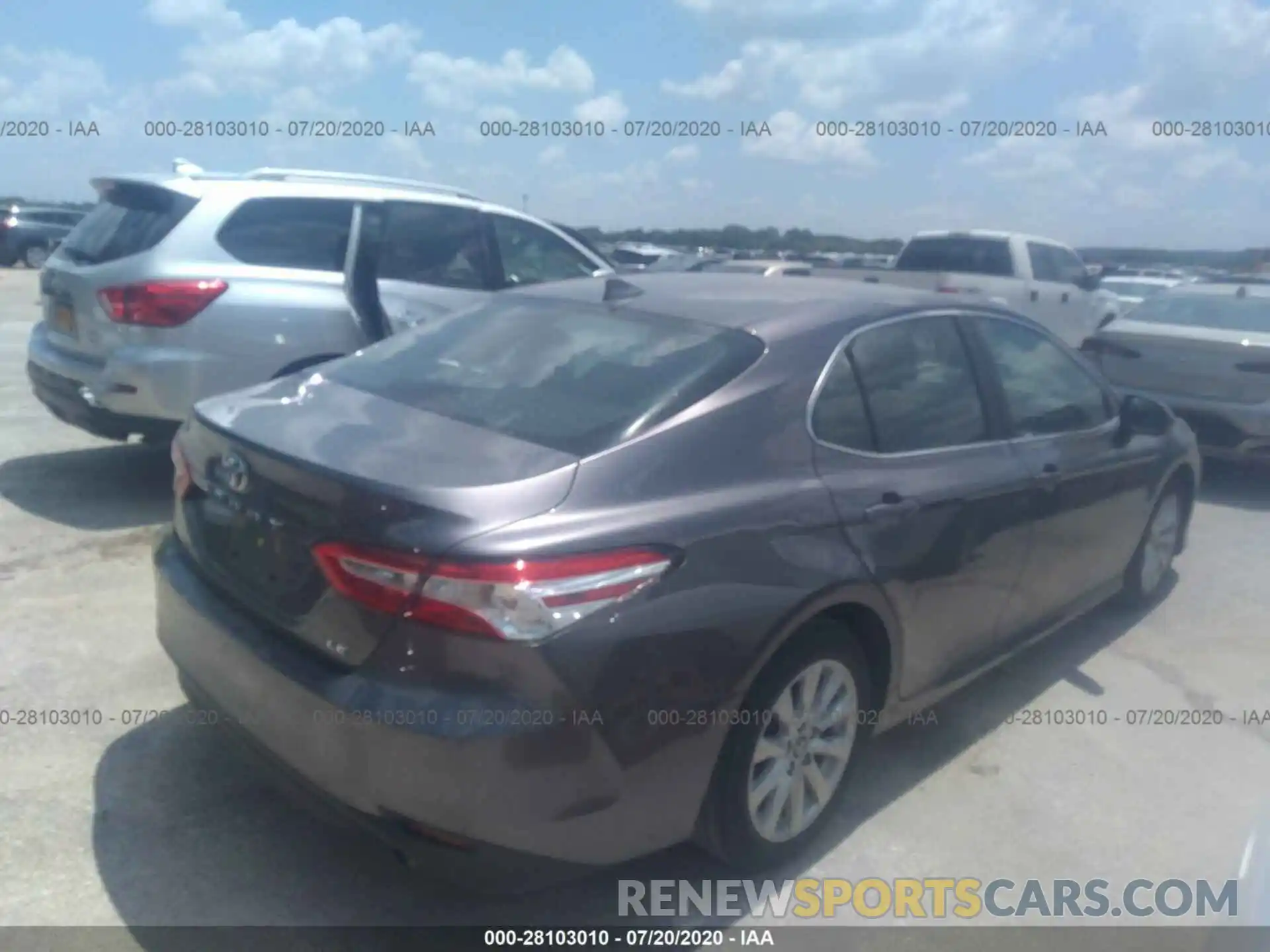 4 Photograph of a damaged car 4T1B11HK3KU775286 TOYOTA CAMRY 2019