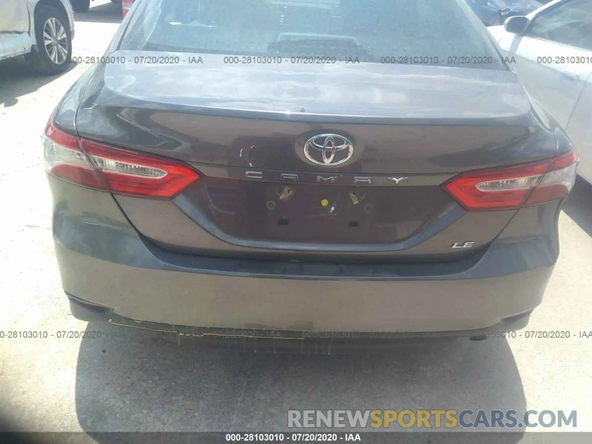 6 Photograph of a damaged car 4T1B11HK3KU775286 TOYOTA CAMRY 2019