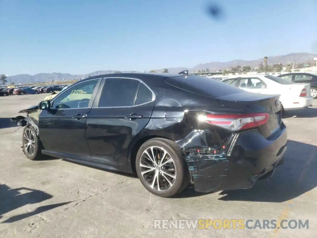 3 Photograph of a damaged car 4T1B11HK3KU776728 TOYOTA CAMRY 2019