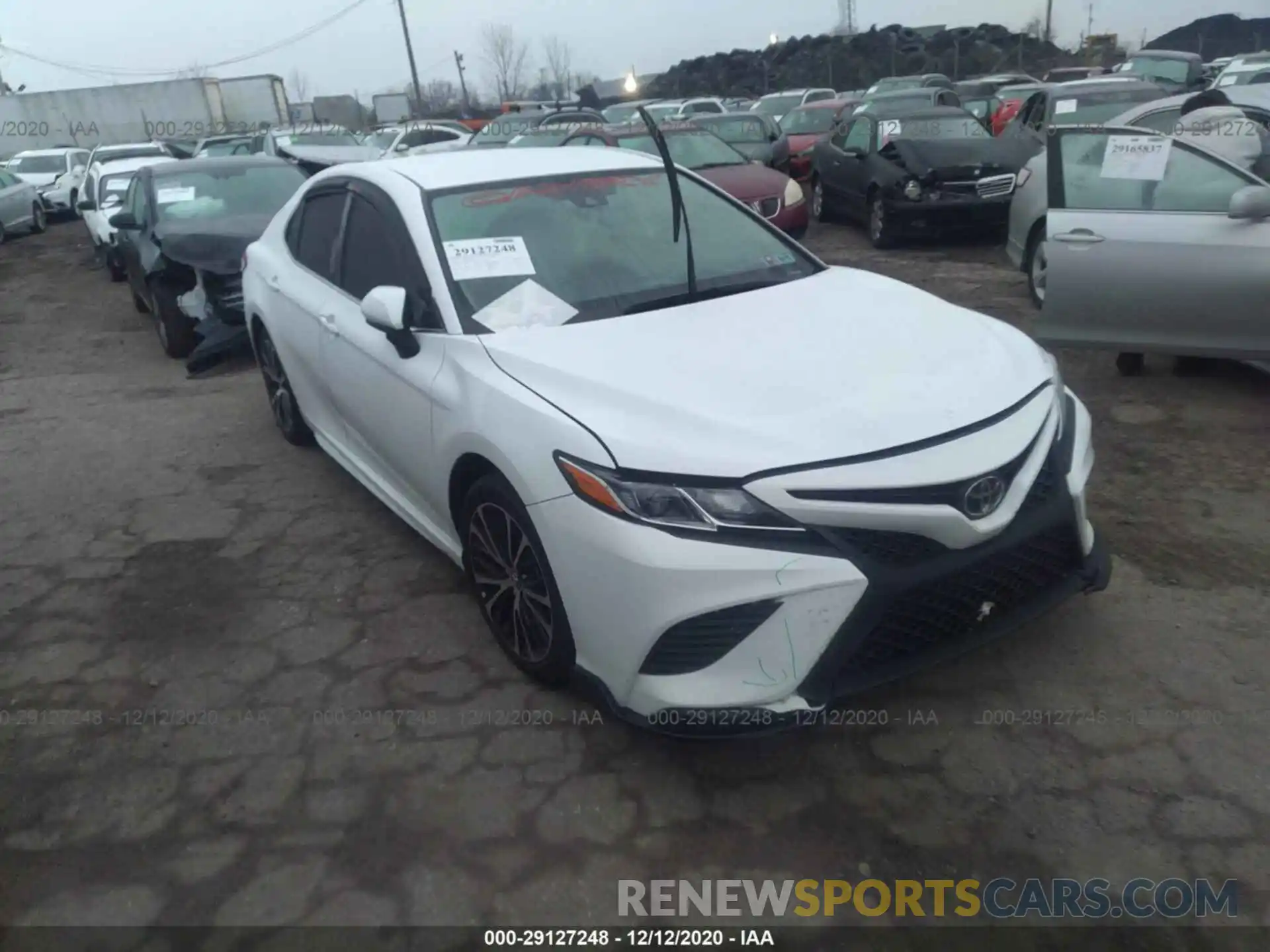 1 Photograph of a damaged car 4T1B11HK3KU777152 TOYOTA CAMRY 2019