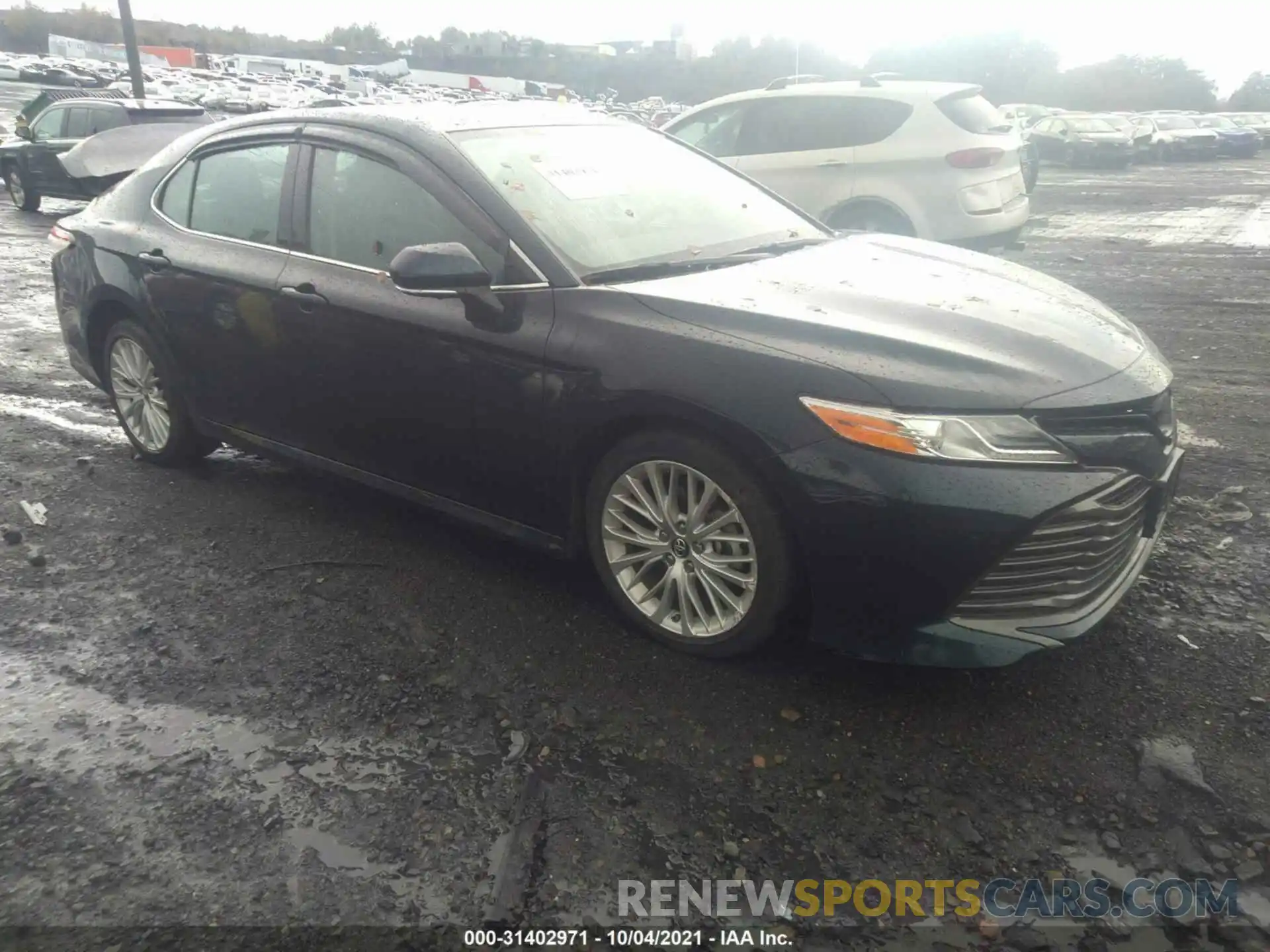 1 Photograph of a damaged car 4T1B11HK3KU777748 TOYOTA CAMRY 2019