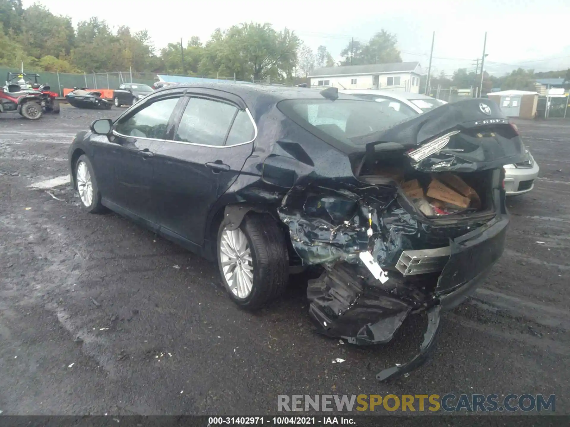 3 Photograph of a damaged car 4T1B11HK3KU777748 TOYOTA CAMRY 2019