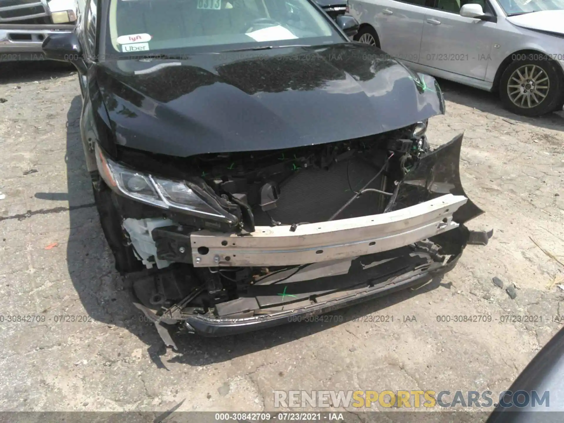 6 Photograph of a damaged car 4T1B11HK3KU778902 TOYOTA CAMRY 2019