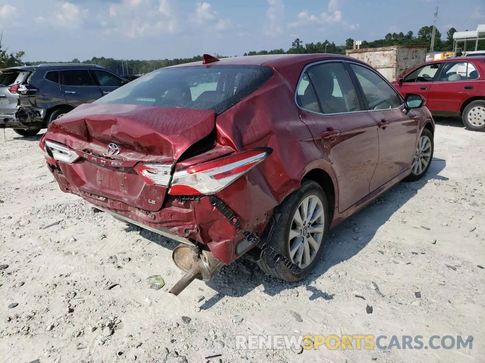 4 Photograph of a damaged car 4T1B11HK3KU779256 TOYOTA CAMRY 2019