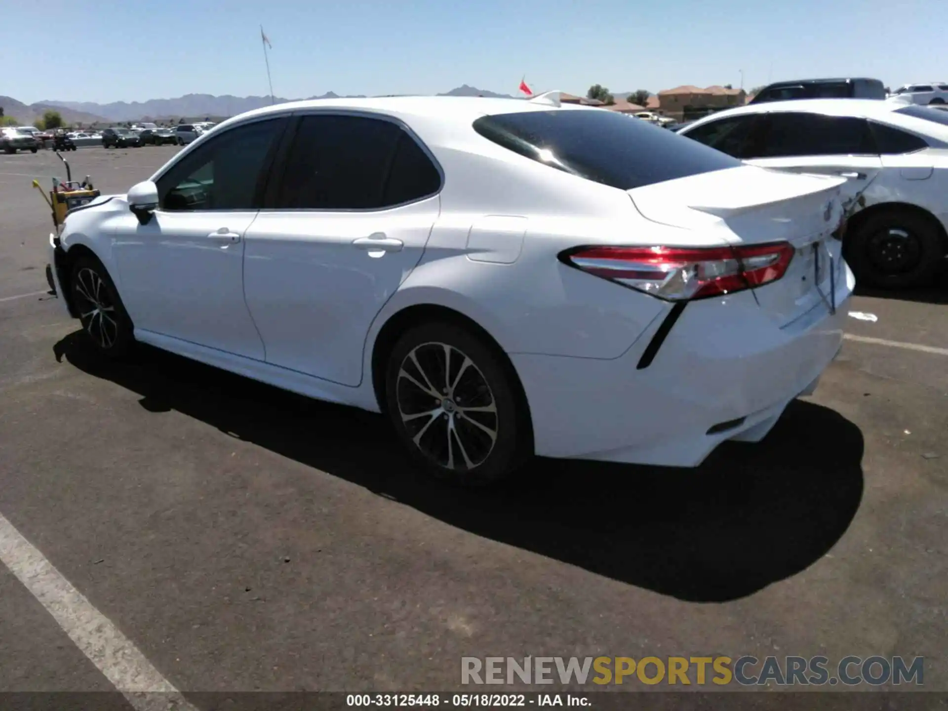 3 Photograph of a damaged car 4T1B11HK3KU779354 TOYOTA CAMRY 2019