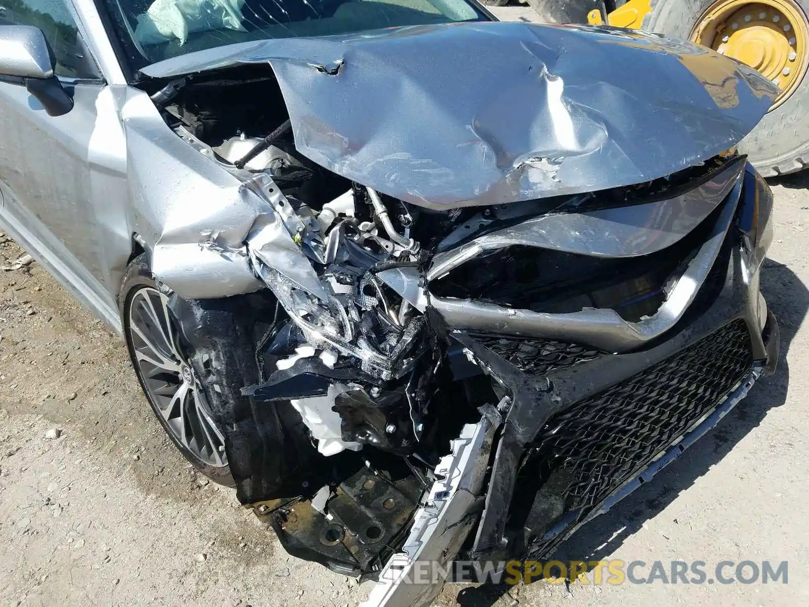 9 Photograph of a damaged car 4T1B11HK3KU779435 TOYOTA CAMRY 2019