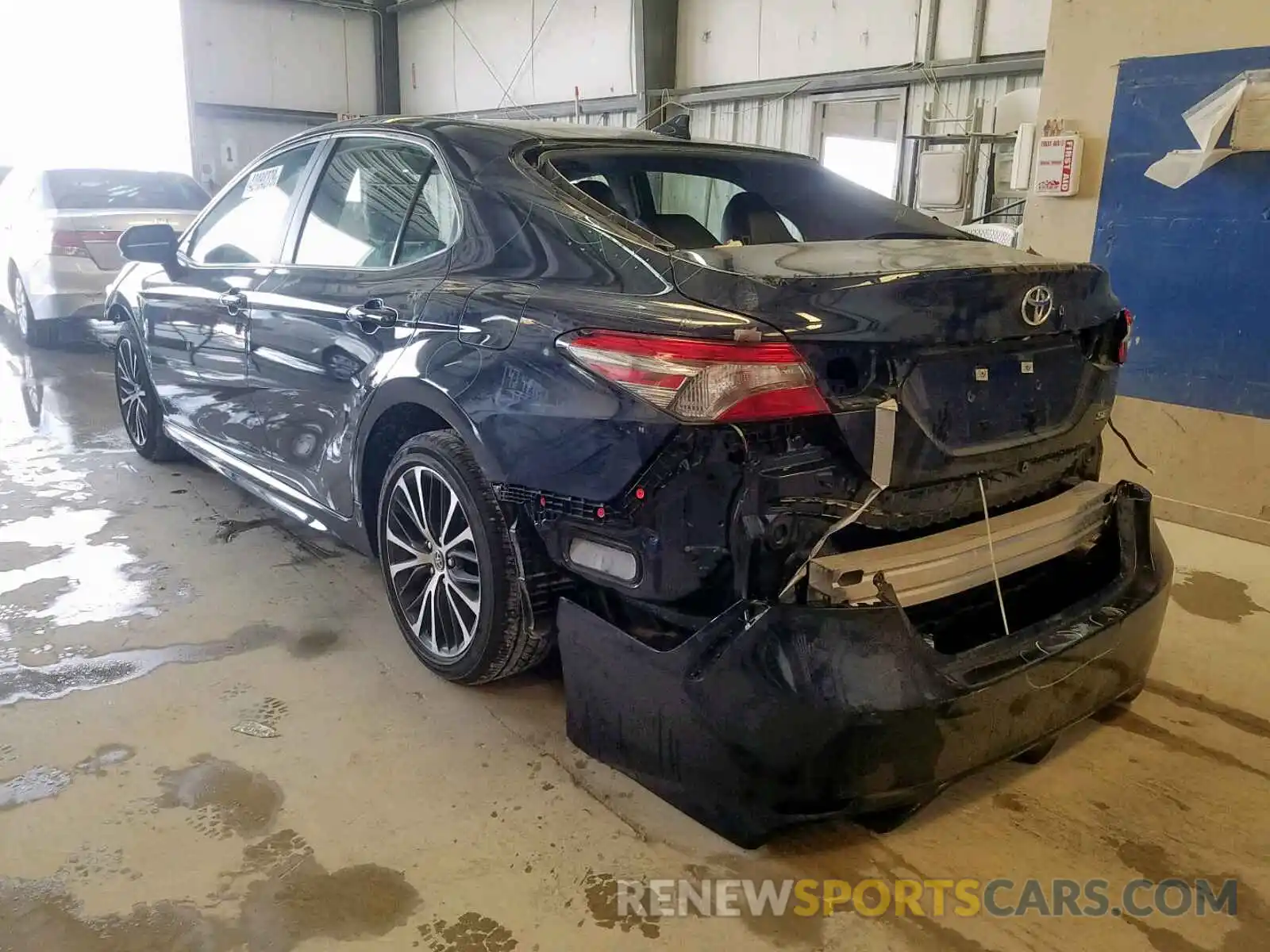 3 Photograph of a damaged car 4T1B11HK3KU779533 TOYOTA CAMRY 2019