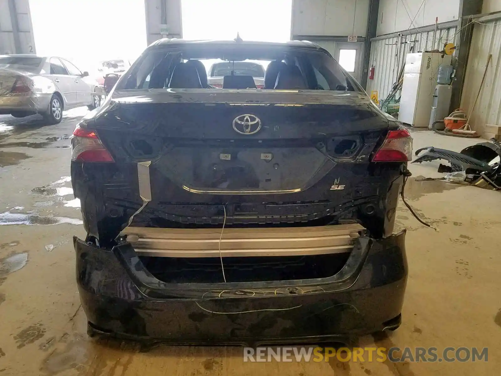 9 Photograph of a damaged car 4T1B11HK3KU779533 TOYOTA CAMRY 2019