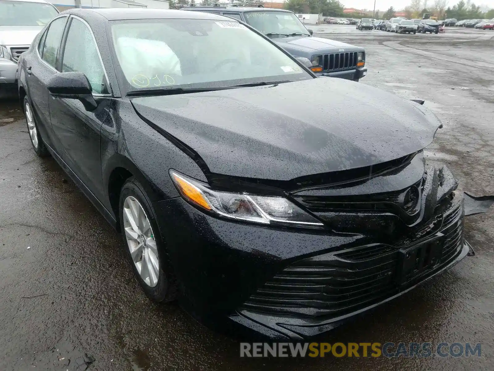 1 Photograph of a damaged car 4T1B11HK3KU779712 TOYOTA CAMRY 2019