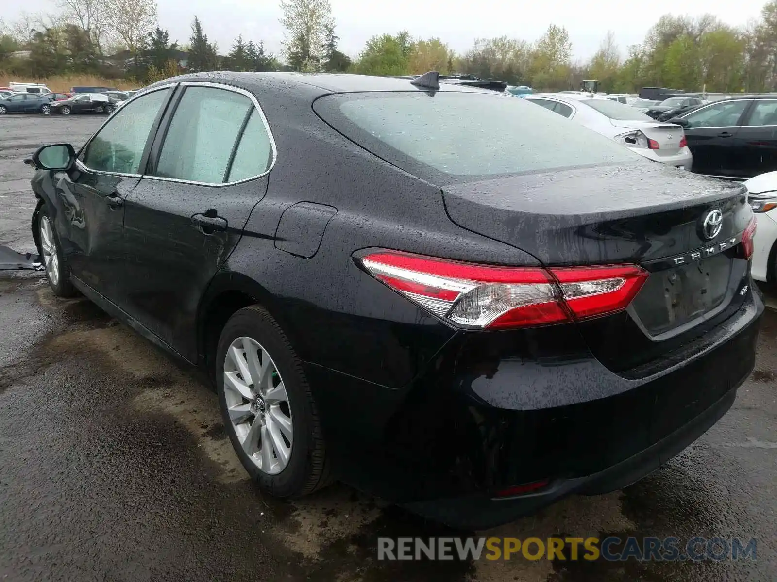 3 Photograph of a damaged car 4T1B11HK3KU779712 TOYOTA CAMRY 2019