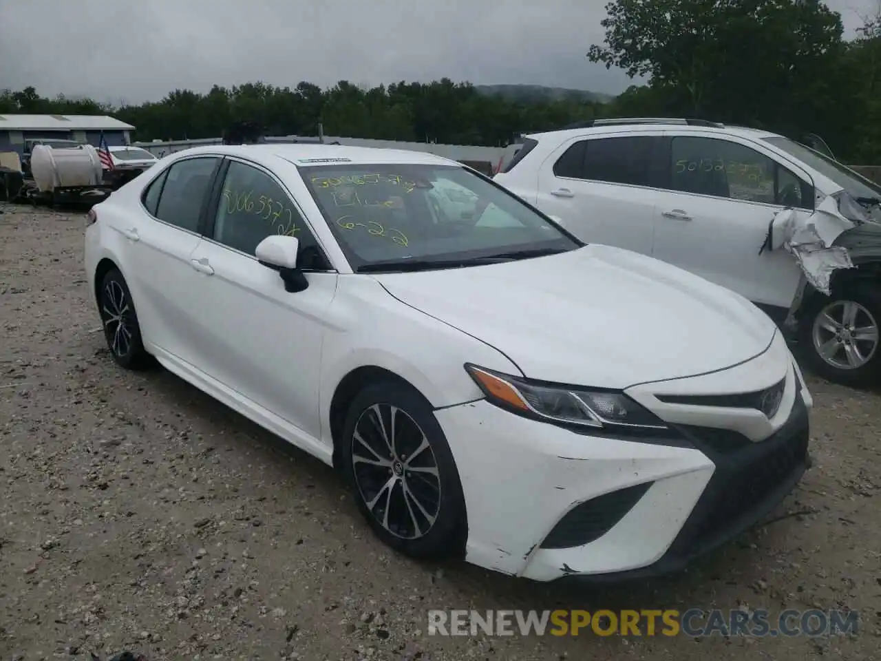 1 Photograph of a damaged car 4T1B11HK3KU779922 TOYOTA CAMRY 2019