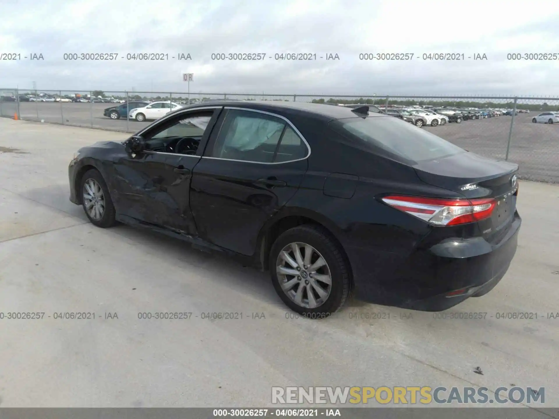 3 Photograph of a damaged car 4T1B11HK3KU780245 TOYOTA CAMRY 2019