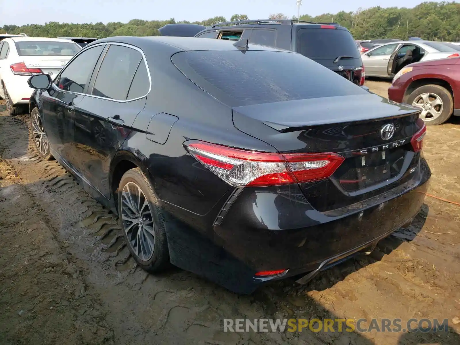 3 Photograph of a damaged car 4T1B11HK3KU780410 TOYOTA CAMRY 2019