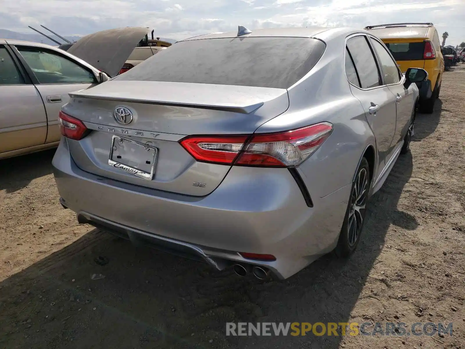 4 Photograph of a damaged car 4T1B11HK3KU780469 TOYOTA CAMRY 2019